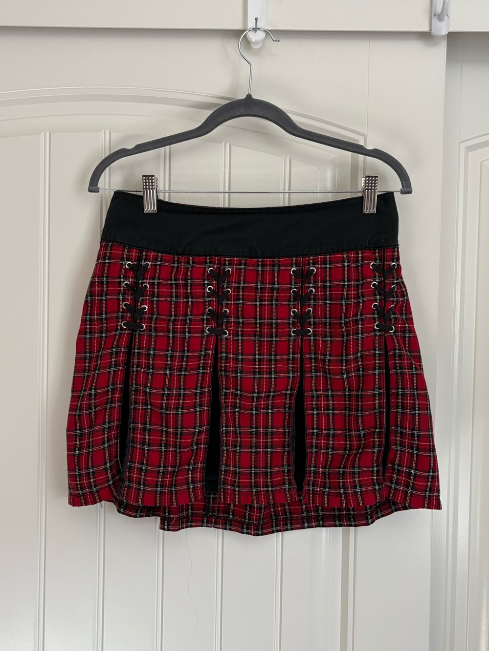 Y2K Tripp NYC plaid punk skirt black red size large